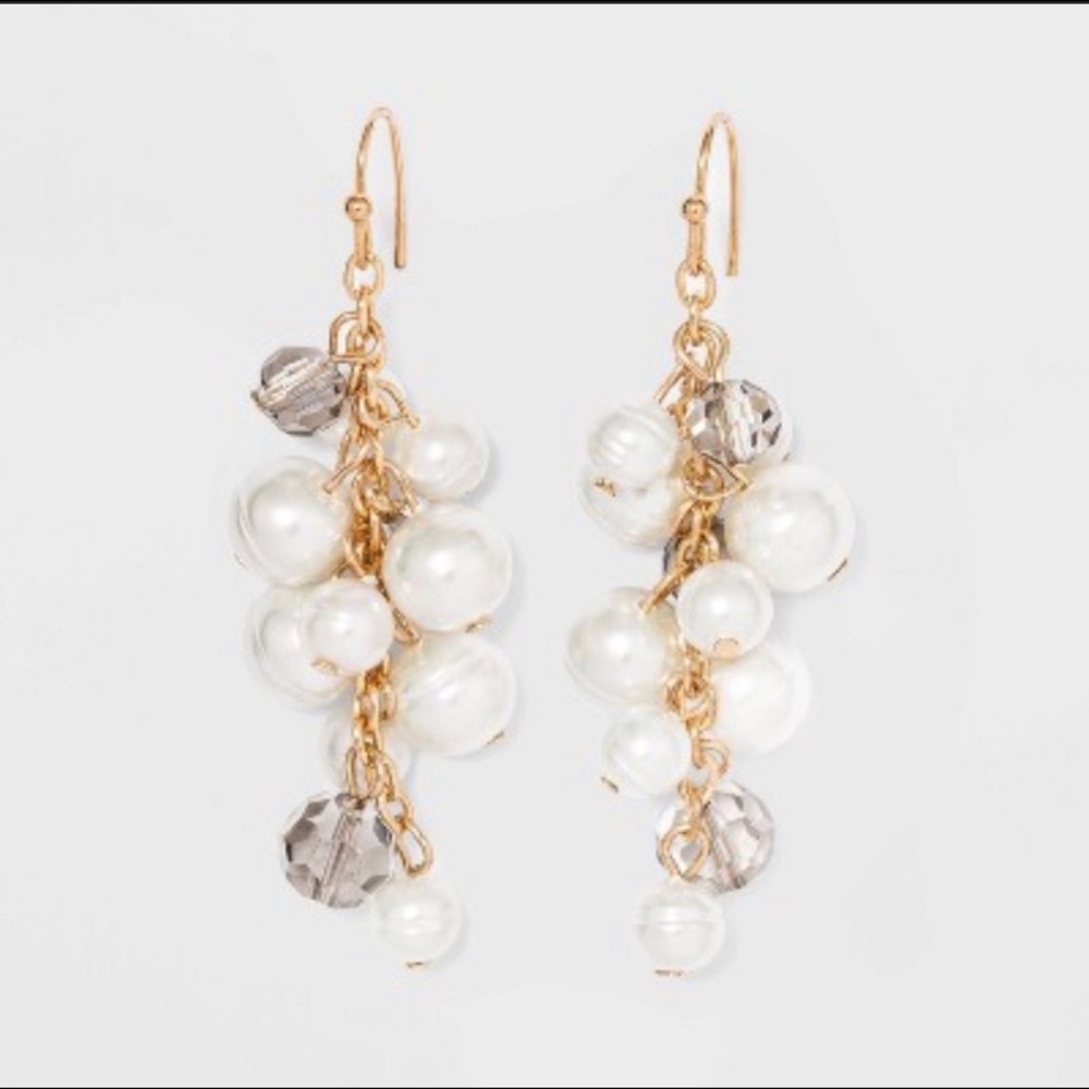 Pearl Crystal Cluster Dangle Earrings
